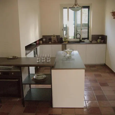 'a Nespulara Guest house *